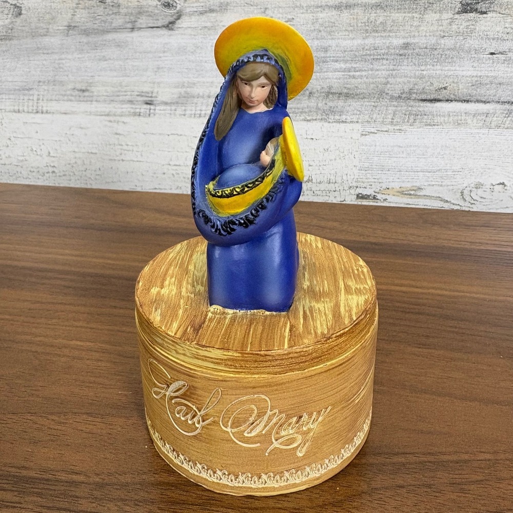 Vintage Hail Mary and Baby Jesus Rosery Box Hand Painted‎ Catholic Prayer Resin